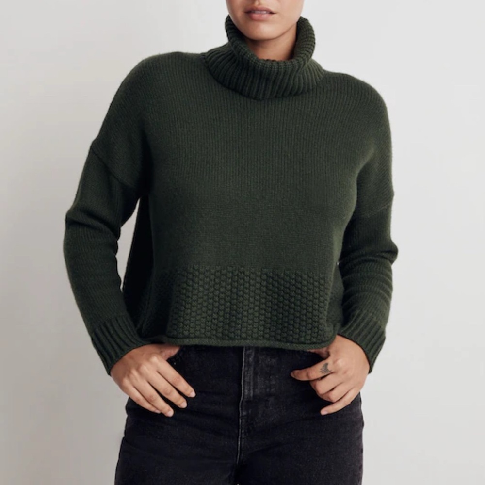 Forest Green Cropped Turtleneck Sweater in size S